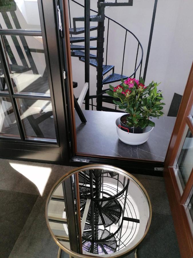 Mystictone - Loft In The Heart Of Warsaw - Nowy Swiat Roomtones ภายนอก รูปภาพ